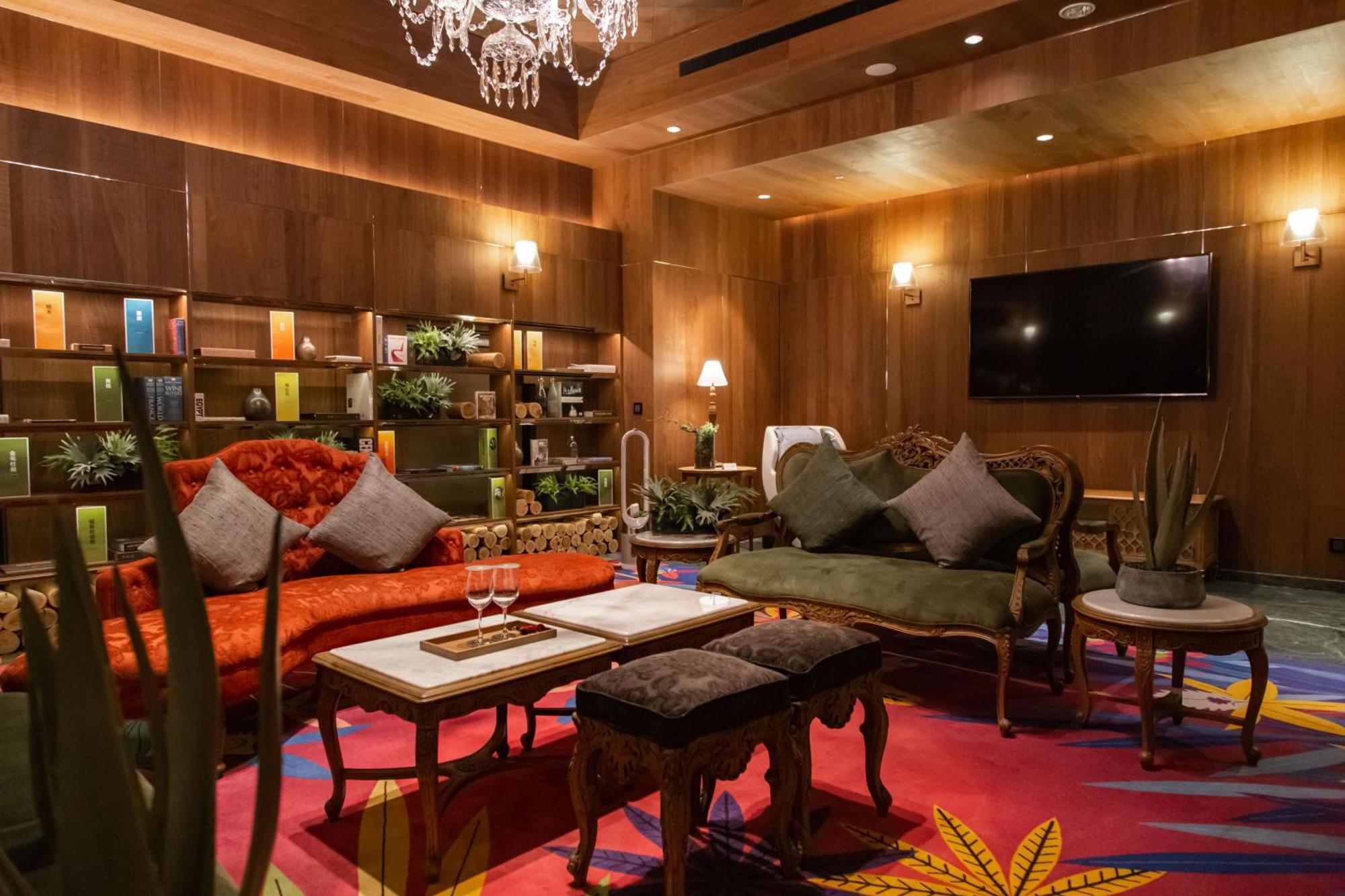 Inhouse Hotel Grand Taichung Extérieur photo