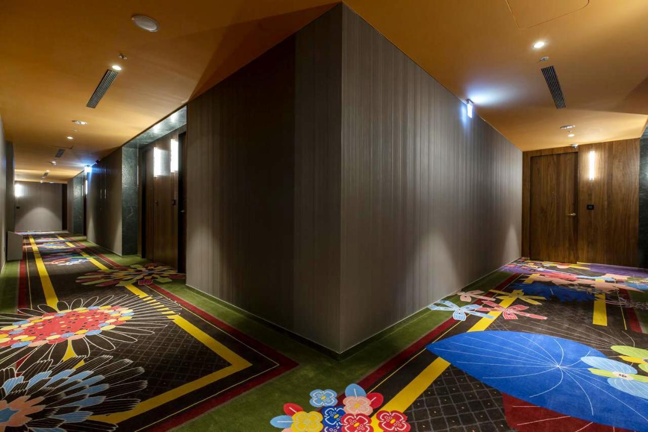 Inhouse Hotel Grand Taichung Extérieur photo