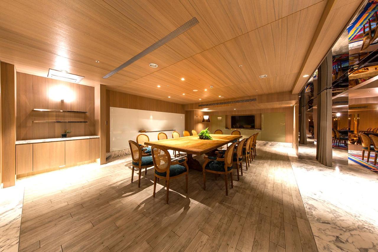 Inhouse Hotel Grand Taichung Extérieur photo