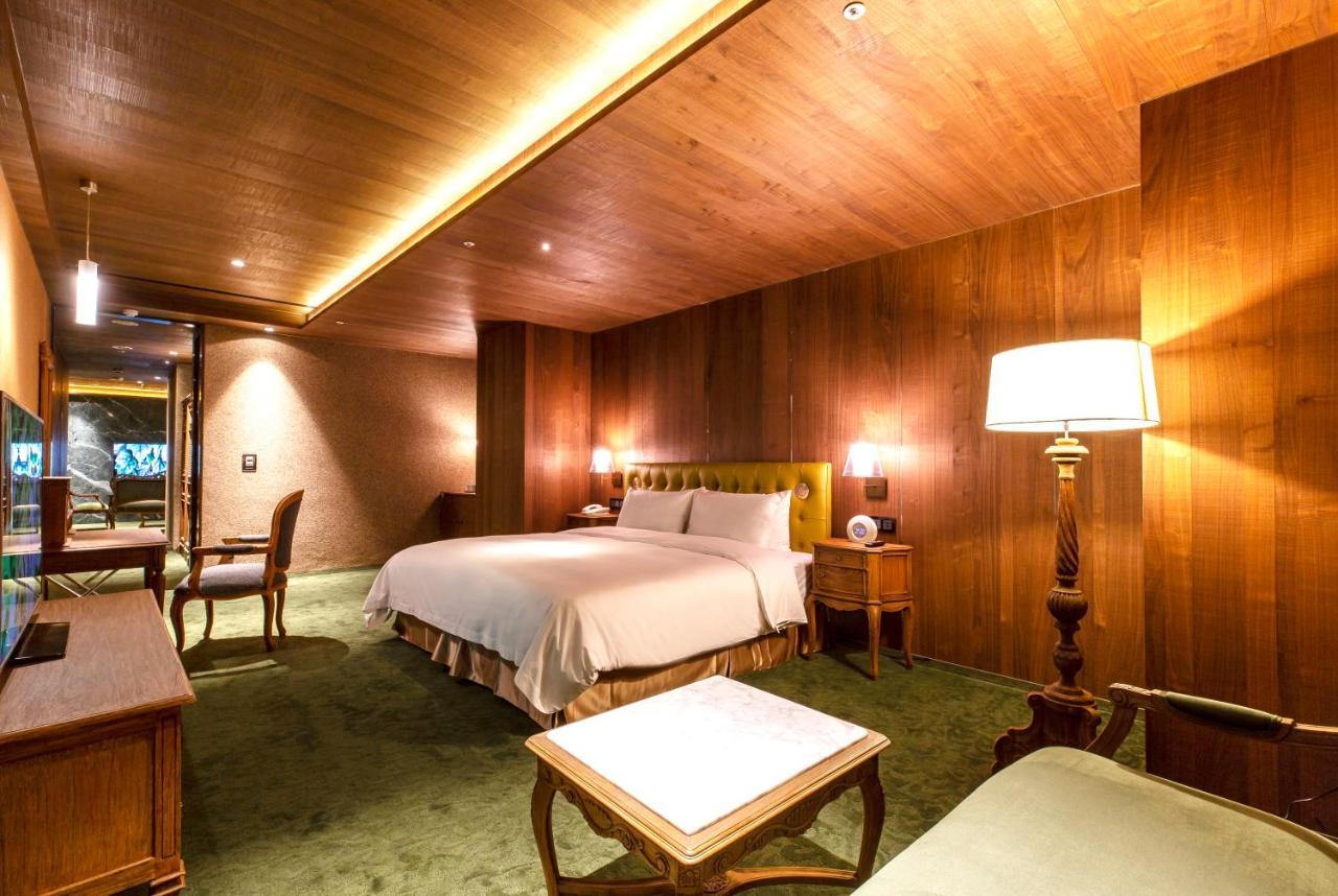 Inhouse Hotel Grand Taichung Chambre photo